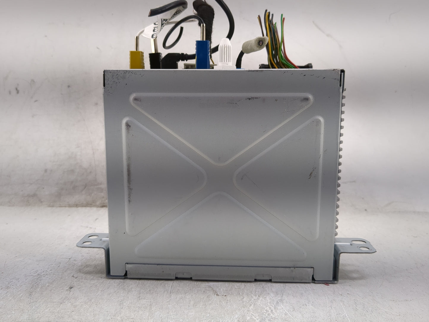 2013-2014 Buick Encore Radio AM FM Cd Player Receiver Replacement P/N:23208317 Fits Fits 2013 2014 OEM Used Auto Parts - Oem