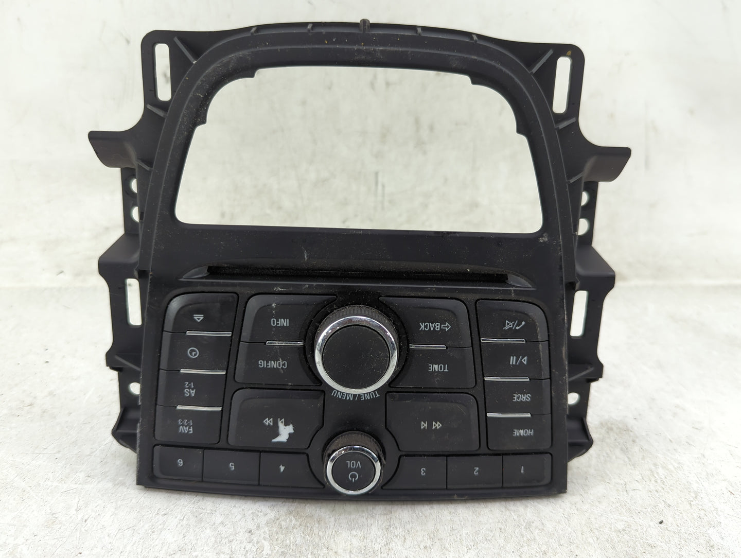 2013-2016 Buick Encore Radio Control Panel - Oemusedautoparts1.com