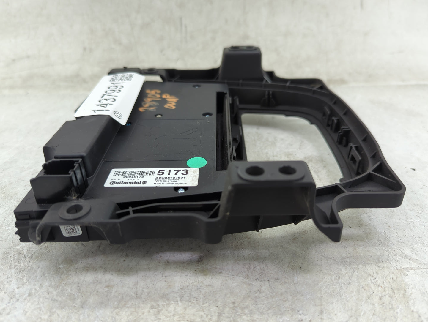 2013-2016 Buick Encore Radio Control Panel - Oemusedautoparts1.com