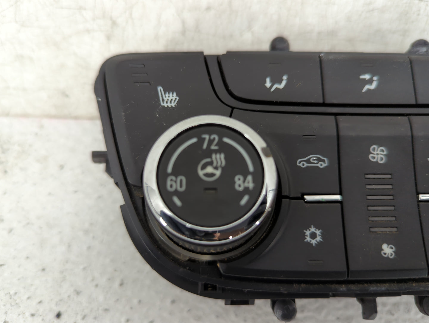 2013-2016 Buick Encore Climate Control Module Temperature AC/Heater Replacement P/N:22944958 Fits OEM Used Auto Parts - Oemu
