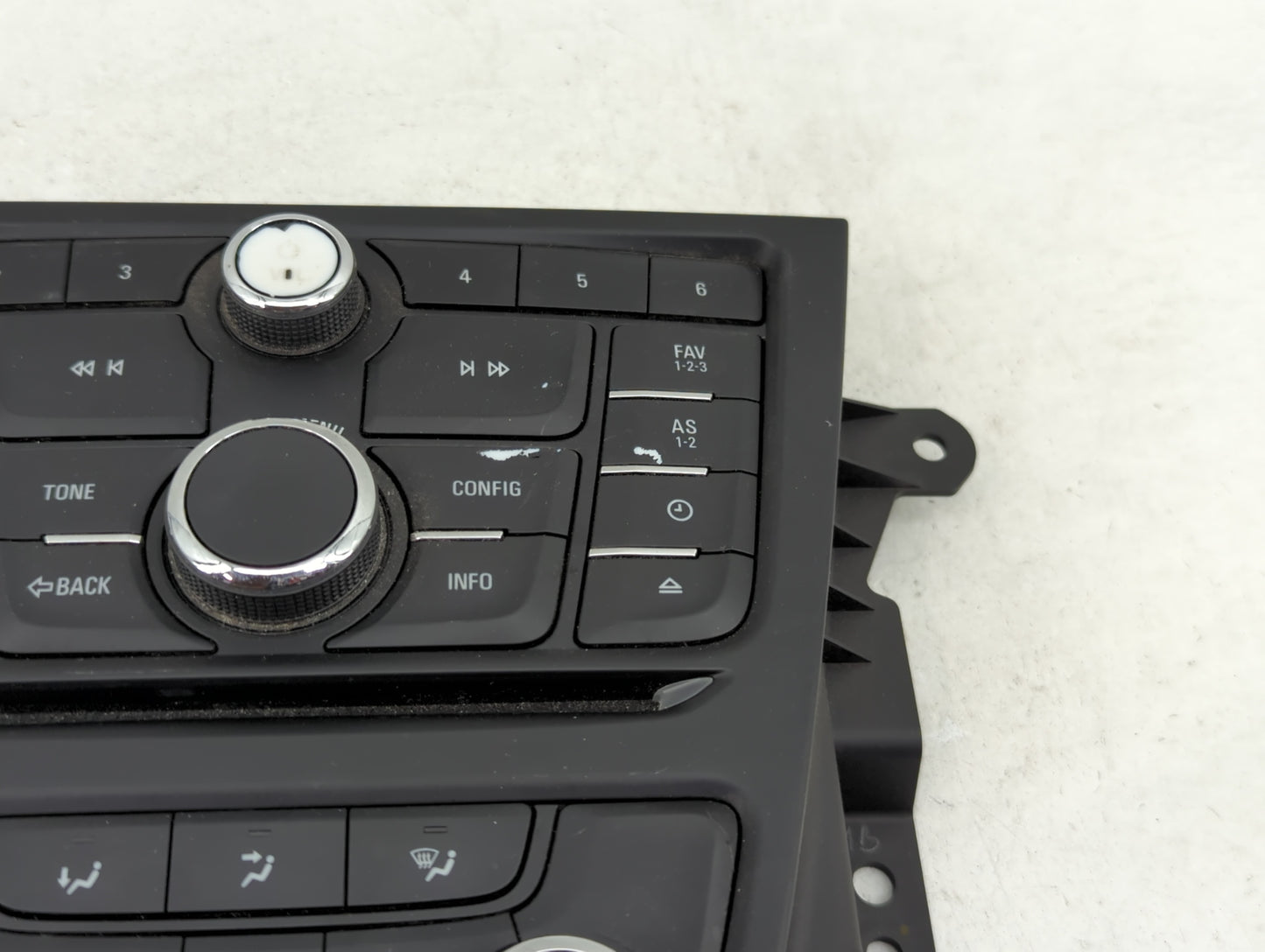 2013-2016 Buick Encore Radio AM FM Cd Player Receiver Replacement P/N:95052533 A2C82063300, 22944943 Fits Fits 2013 2014 201