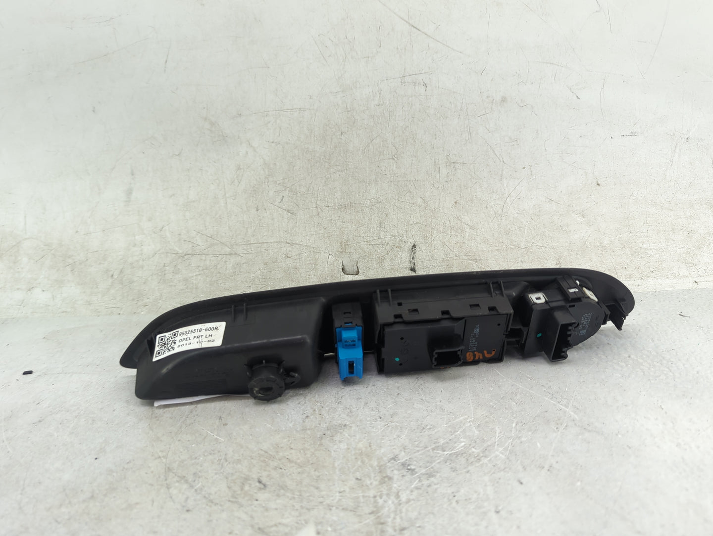 2013-2016 Buick Encore Master Power Window Switch Replacement Driver Side Left P/N:95025518-600R 25114420 Fits OEM Used Auto