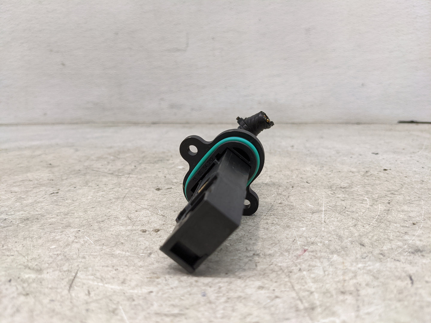 2013-2021 Buick Encore Mass Air Flow Meter Maf 1489660 - Oemusedautoparts1.com