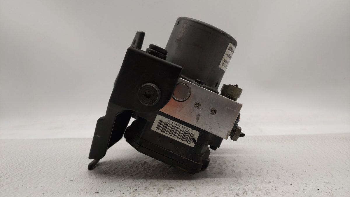 2014 Buick Encore Anti-Lock Brake ABS Pump Module Actuator OEM P/N:94786558 95367356, 95367358 Fits Fits 2013 OEM Used Auto 