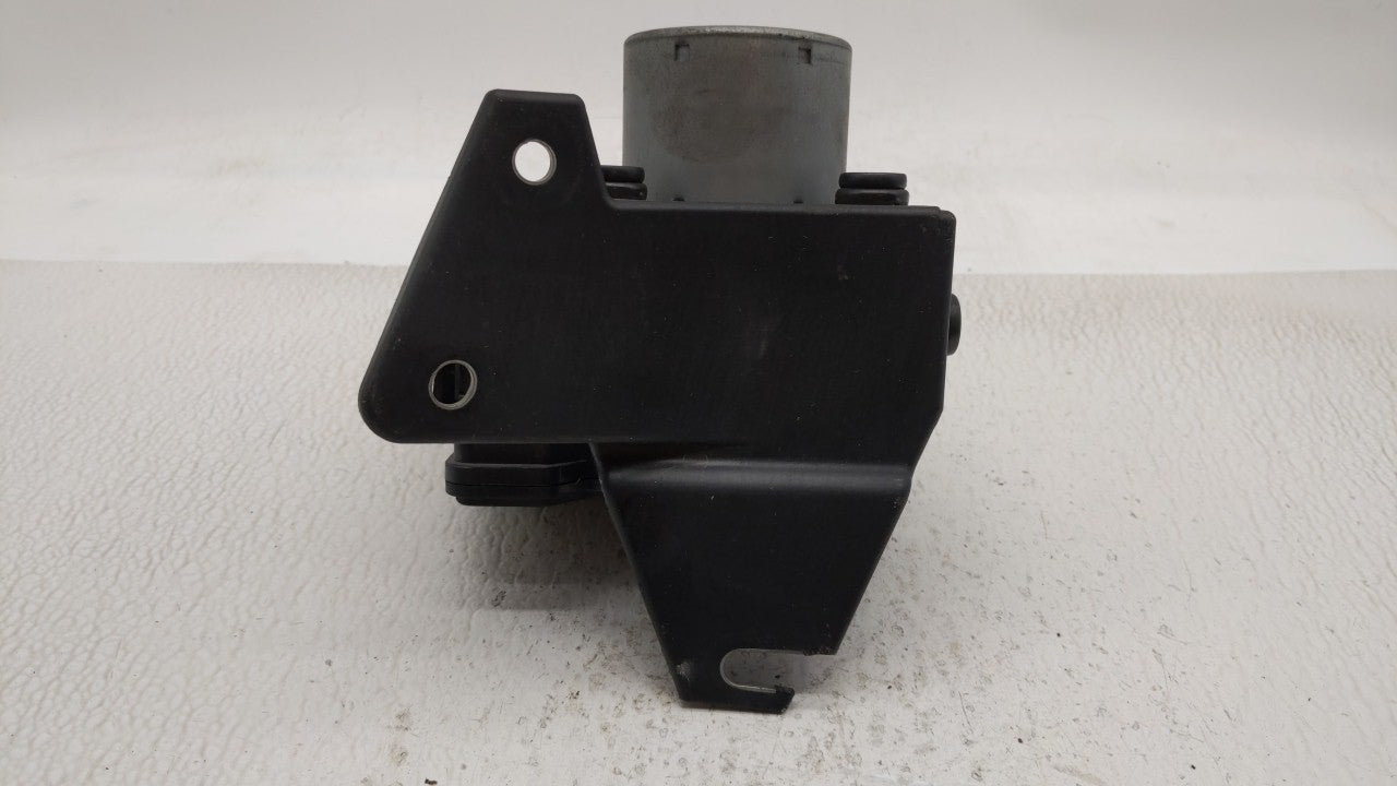 2014 Buick Encore ABS Pump Control Module Replacement P/N:94786558 95367356, 95367358 Fits Fits 2013 OEM Used Auto Parts - O