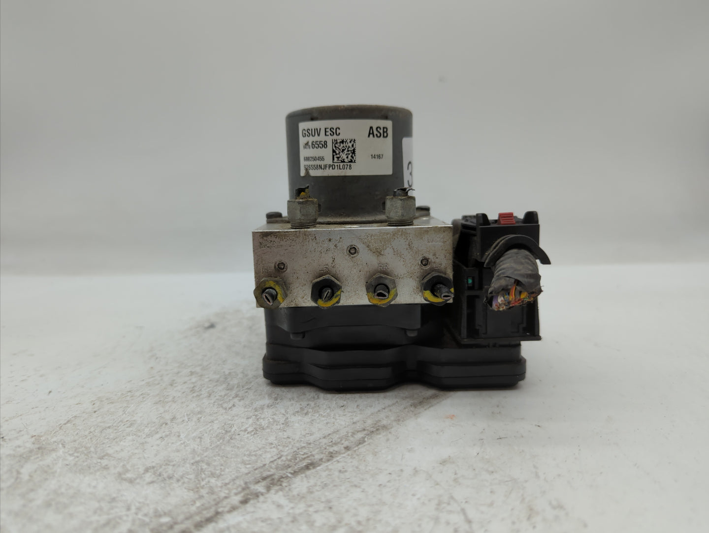 2014 Buick Encore ABS Pump Control Module Replacement P/N:95367358 94786558, 95367356 Fits Fits 2013 OEM Used Auto Parts - O