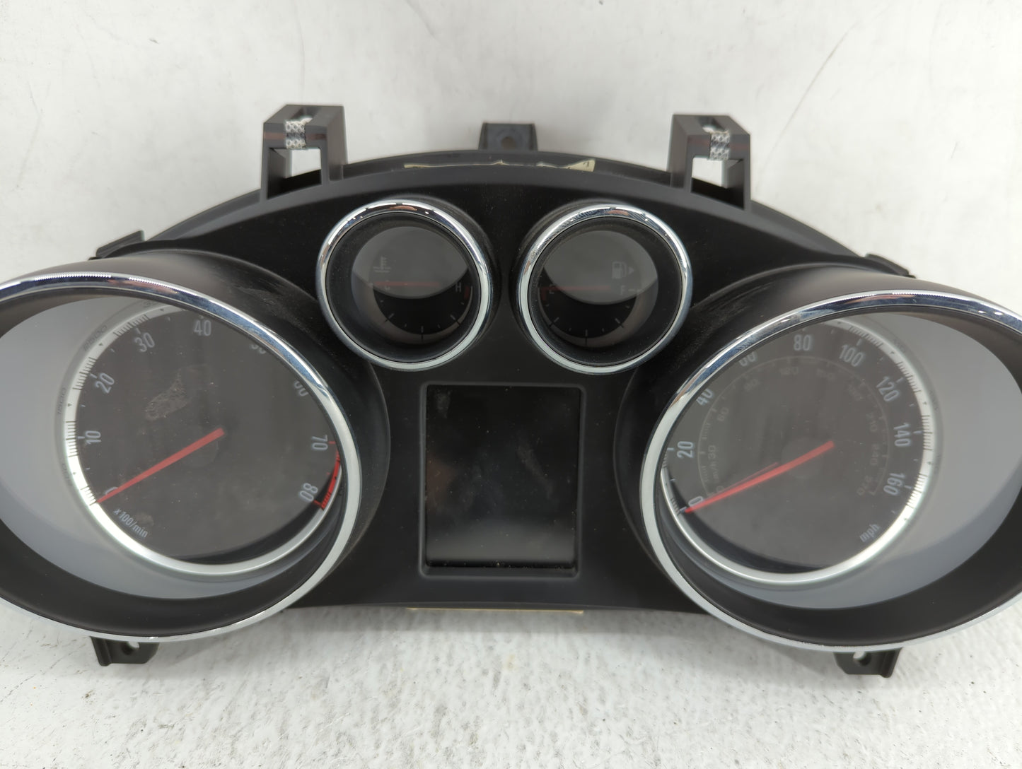 2014 Buick Encore Instrument Cluster Speedometer Gauges P/N:95375179 95375161 Fits OEM Used Auto Parts - Oemusedautoparts1.c