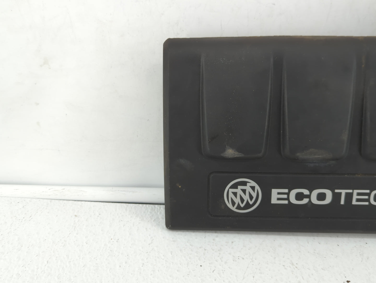 2014 Buick Encore Engine Cover Black - Oemusedautoparts1.com