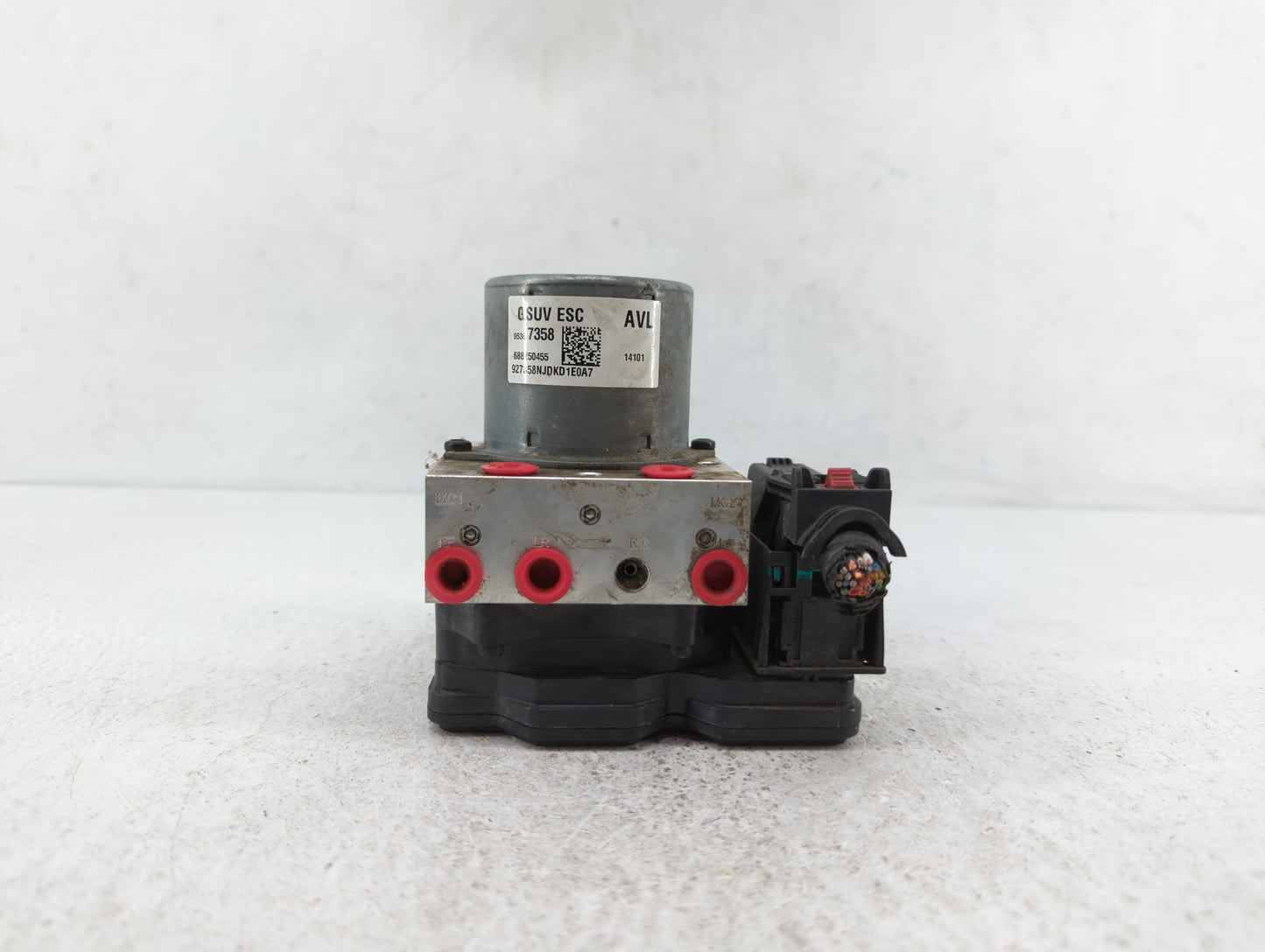 2014 Buick Encore ABS Pump Control Module Replacement P/N:95367358 94786558, 95367356 Fits Fits 2013 OEM Used Auto Parts - O