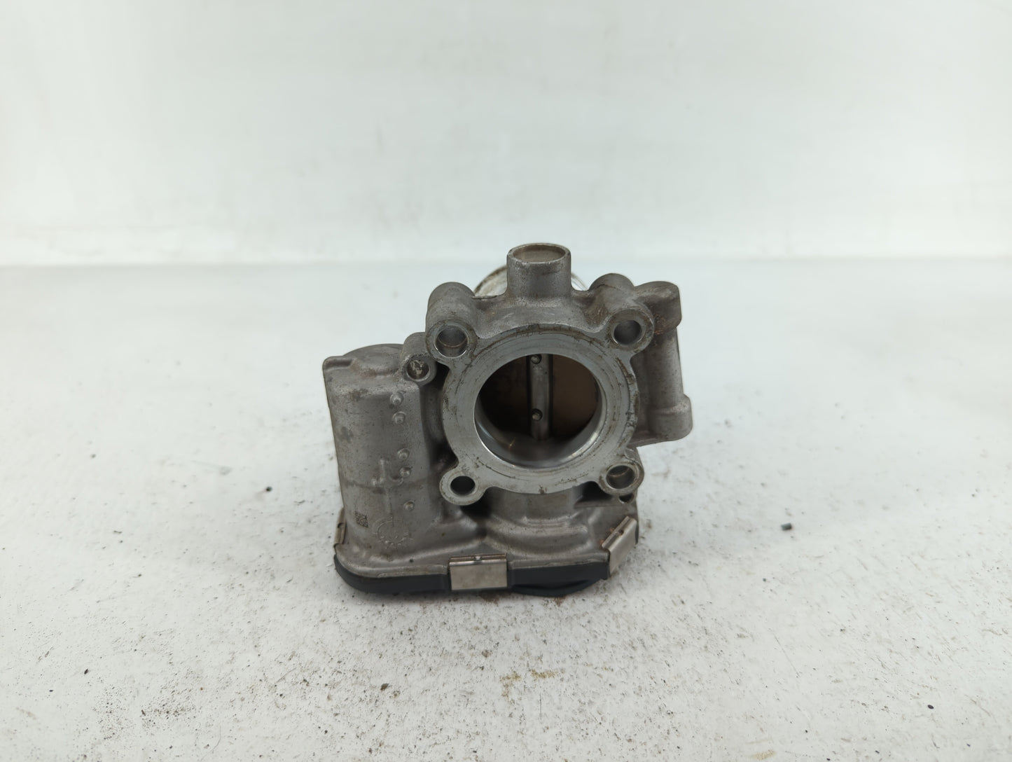 2013-2021 Buick Encore Throttle Body P/N:55581662 55565489 Fits Fits 2011 2012 2013 2014 2015 2016 2017 2018 2019 2020 2021 