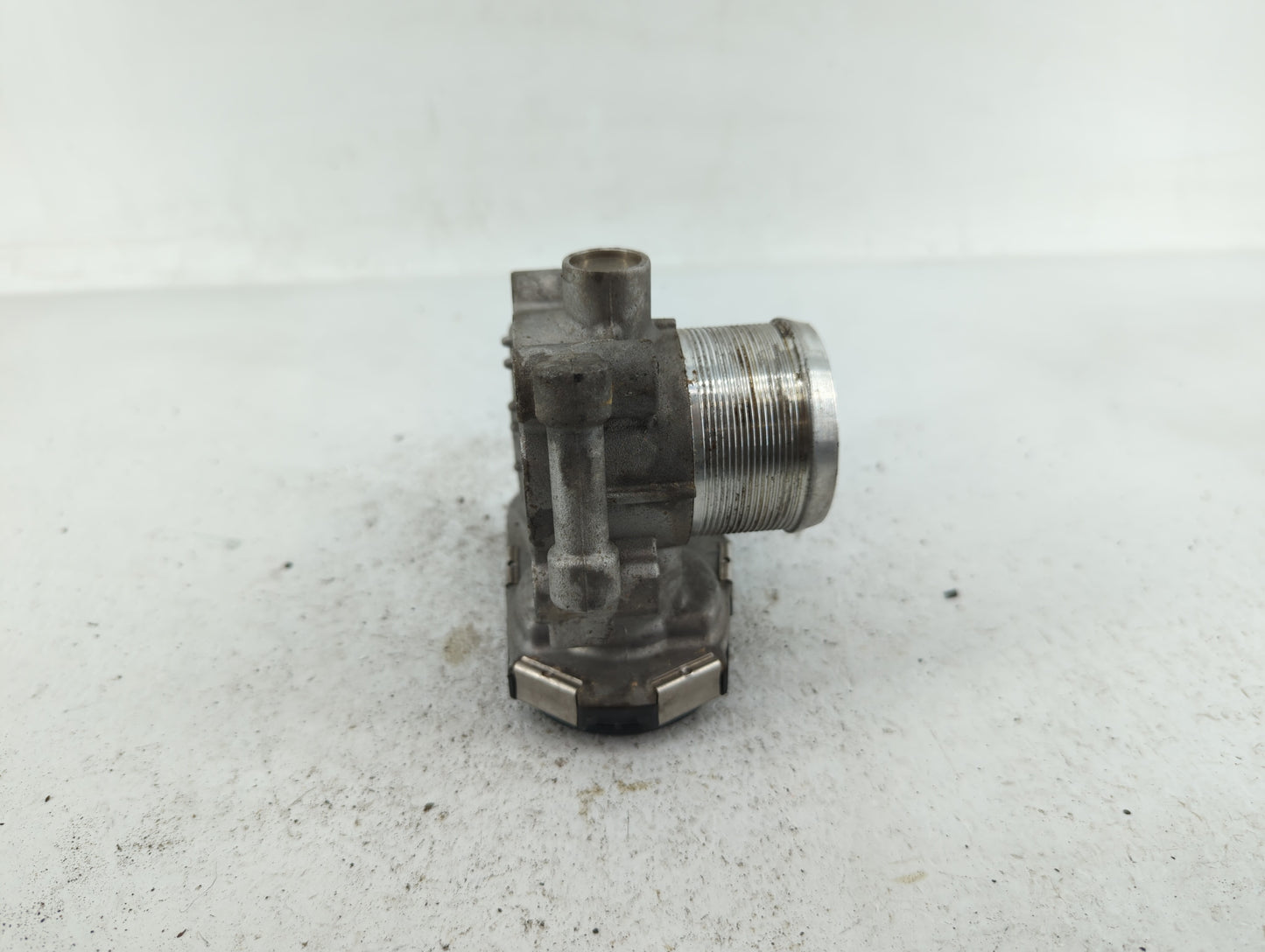 2013-2021 Buick Encore Throttle Body P/N:55581662 55565489 Fits Fits 2011 2012 2013 2014 2015 2016 2017 2018 2019 2020 2021 