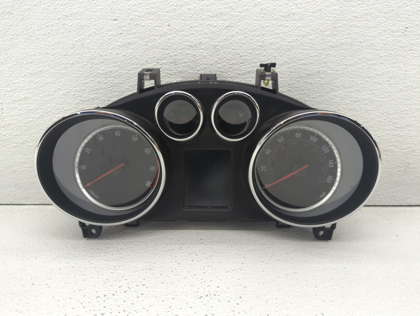 2014 Buick Encore Instrument Cluster Speedometer Gauges P/N:95375179 95375161 Fits OEM Used Auto Parts - Oemusedautoparts1.c