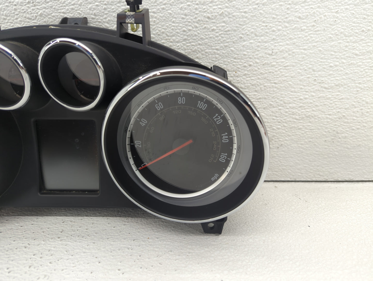 2014 Buick Encore Instrument Cluster Speedometer Gauges P/N:95375179 95375161 Fits OEM Used Auto Parts - Oemusedautoparts1.c