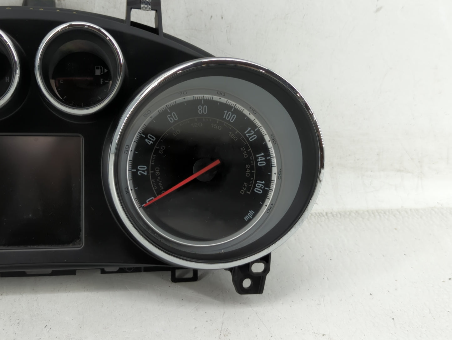 2014 Buick Encore Instrument Cluster Speedometer Gauges P/N:95375179 95375161 Fits OEM Used Auto Parts - Oemusedautoparts1.c