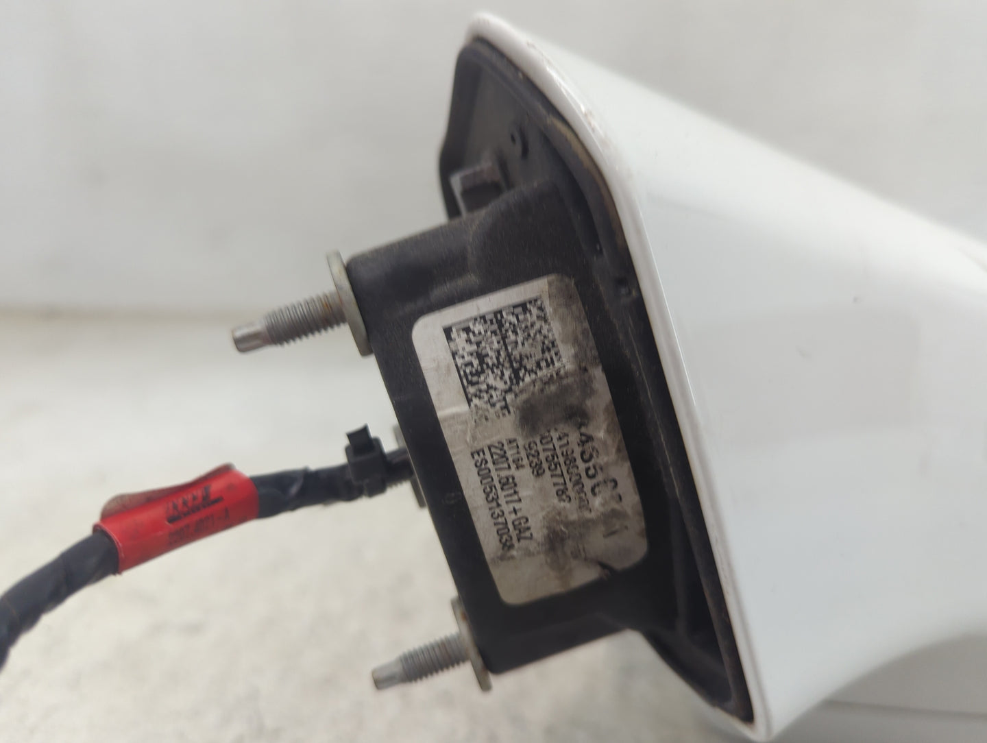 2014 Buick Encore Driver Side View Mirror - Left Door Mirror OEM Used - Oemusedautoparts1.com
