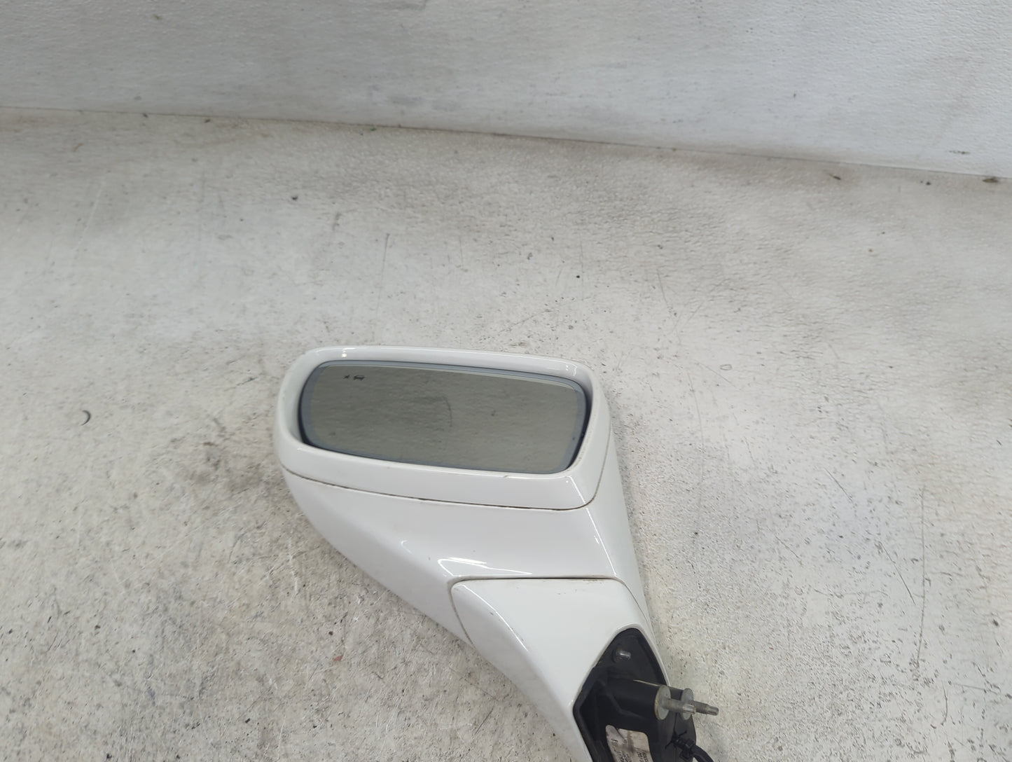 2014 Buick Encore Driver Side View Mirror - Left Door Mirror OEM Used - Oemusedautoparts1.com