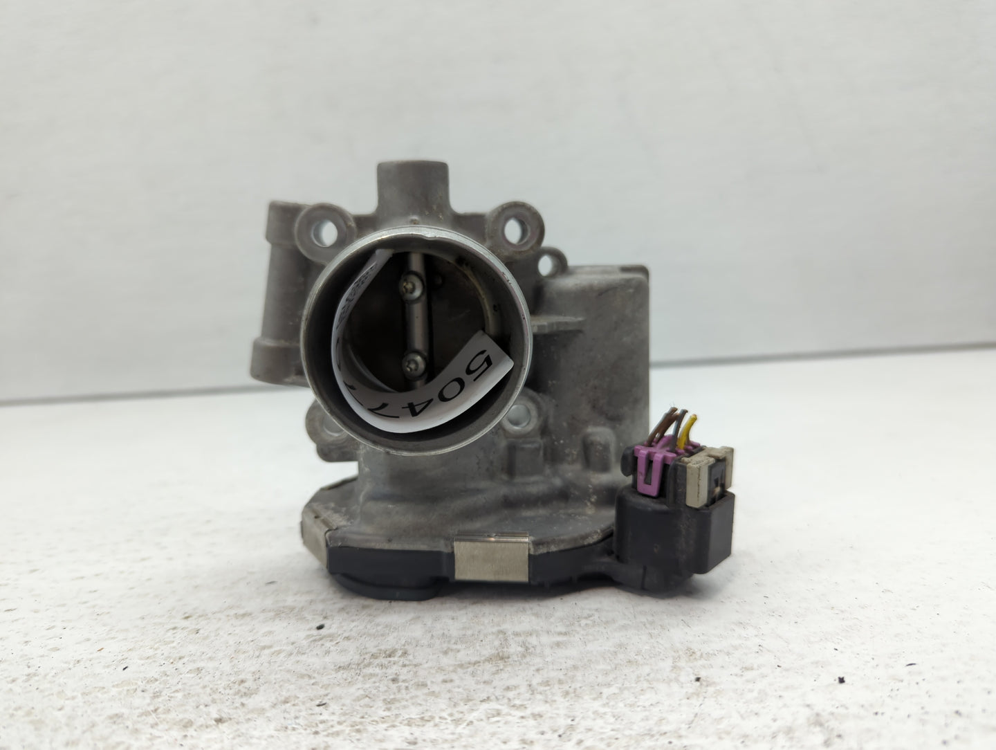 2013-2021 Buick Encore Throttle Body P/N:55581662 Fits Fits 2011 2012 2013 2014 2015 2016 2017 2018 2019 2020 2021 OEM Used 