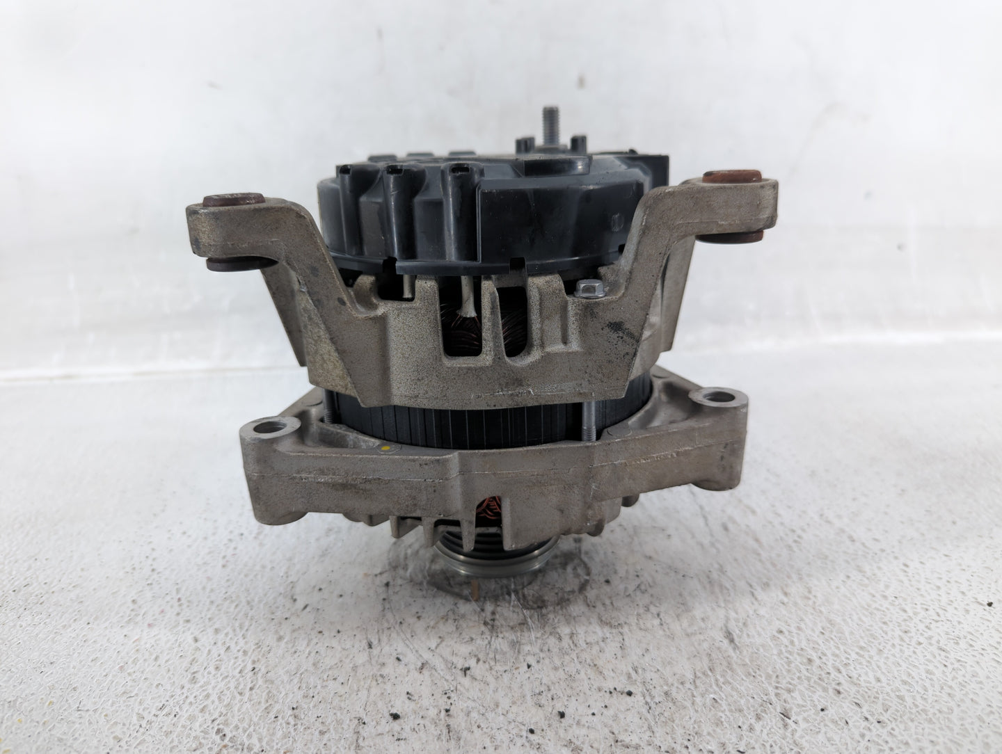 2013-2021 Buick Encore Alternator Replacement Generator Charging Assembly Engine OEM P/N:13588289 Fits OEM Used Auto Parts -