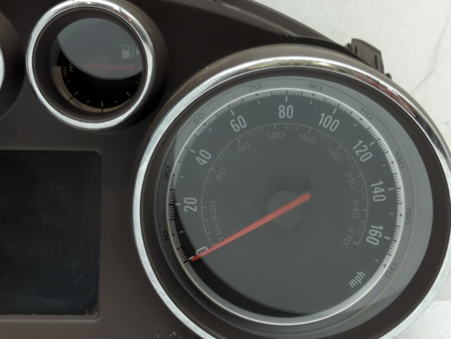 2014 Buick Encore Instrument Cluster Speedometer Gauges P/N:95375179 95375161 Fits OEM Used Auto Parts - Oemusedautoparts1.c