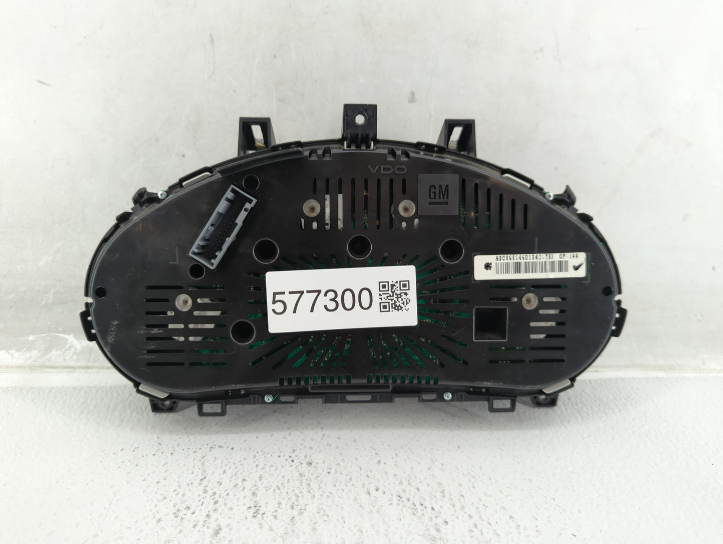 2014 Buick Encore Instrument Cluster Speedometer Gauges P/N:95375161 Fits OEM Used Auto Parts - Oemusedautoparts1.com