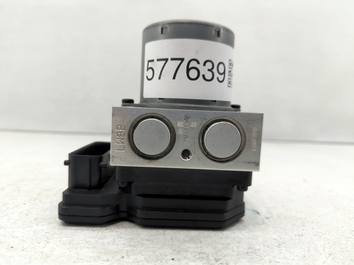2014 Buick Encore Anti-Lock Brake ABS Pump Module Actuator OEM P/N:95367358 95367356 Fits Fits 2013 OEM Used Auto Parts - Oe