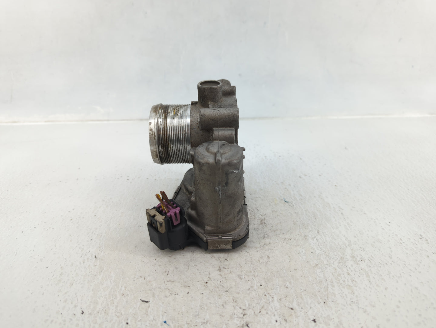 2013-2021 Buick Encore Throttle Body P/N:55581662 Fits Fits 2011 2012 2013 2014 2015 2016 2017 2018 2019 2020 2021 OEM Used 