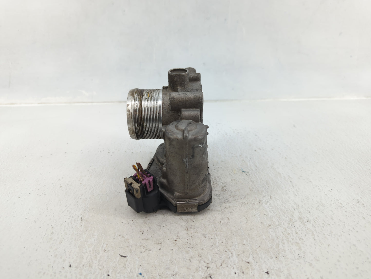 2013-2021 Buick Encore Throttle Body P/N:55581662 Fits Fits 2011 2012 2013 2014 2015 2016 2017 2018 2019 2020 2021 OEM Used 