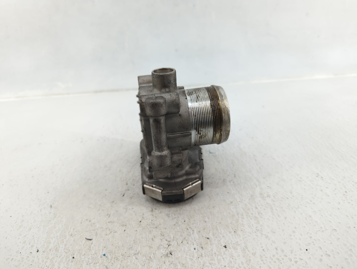 2013-2021 Buick Encore Throttle Body P/N:55581662 Fits Fits 2011 2012 2013 2014 2015 2016 2017 2018 2019 2020 2021 OEM Used 