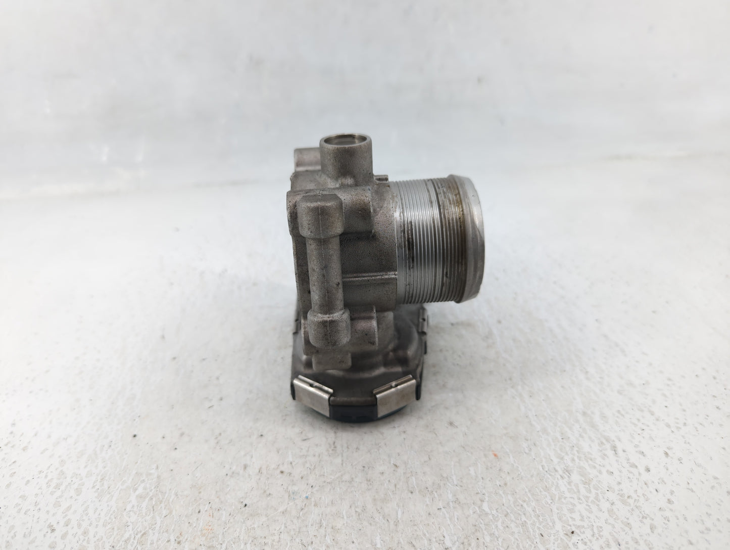 2013-2021 Buick Encore Throttle Body P/N:0 280 750 581 55 581662 Fits Fits 2011 2012 2013 2014 2015 2016 2017 2018 2019 2020