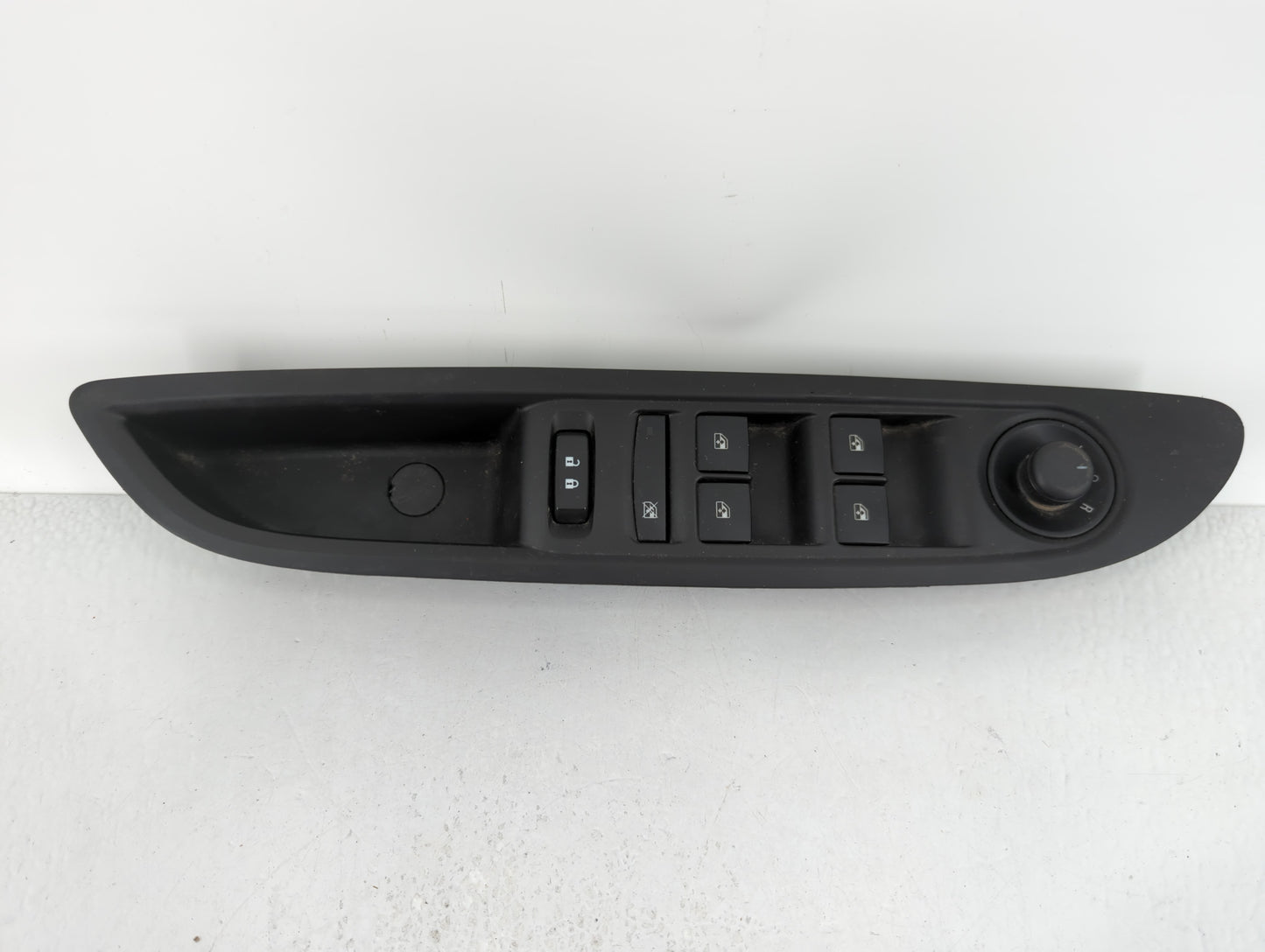 2013-2016 Buick Encore Master Power Window Switch Replacement Driver Side Left P/N:95025518-600R 13305370 Fits OEM Used Auto