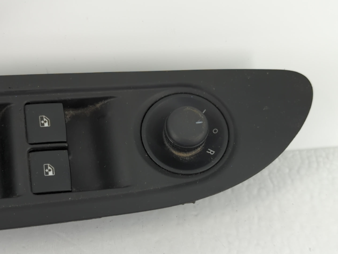 2013-2016 Buick Encore Master Power Window Switch Replacement Driver Side Left P/N:95025518-600R 13305370 Fits OEM Used Auto