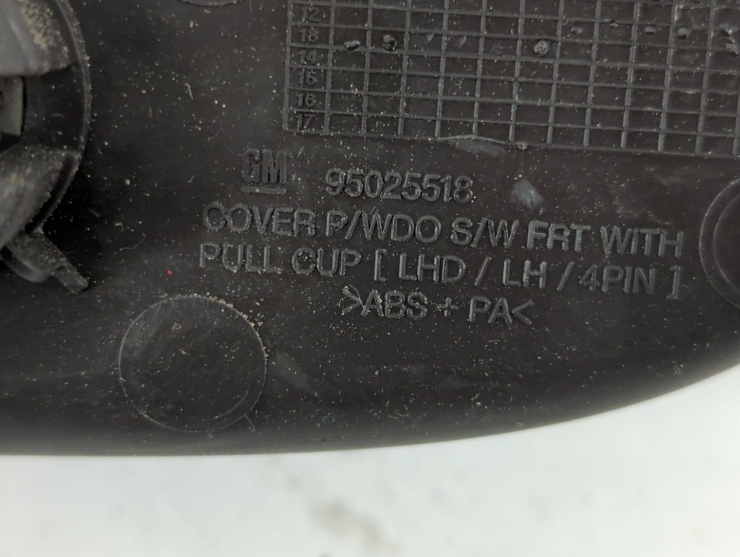 2013-2016 Buick Encore Master Power Window Switch Replacement Driver Side Left P/N:95025518 Fits Fits 2013 2014 2015 2016 OE