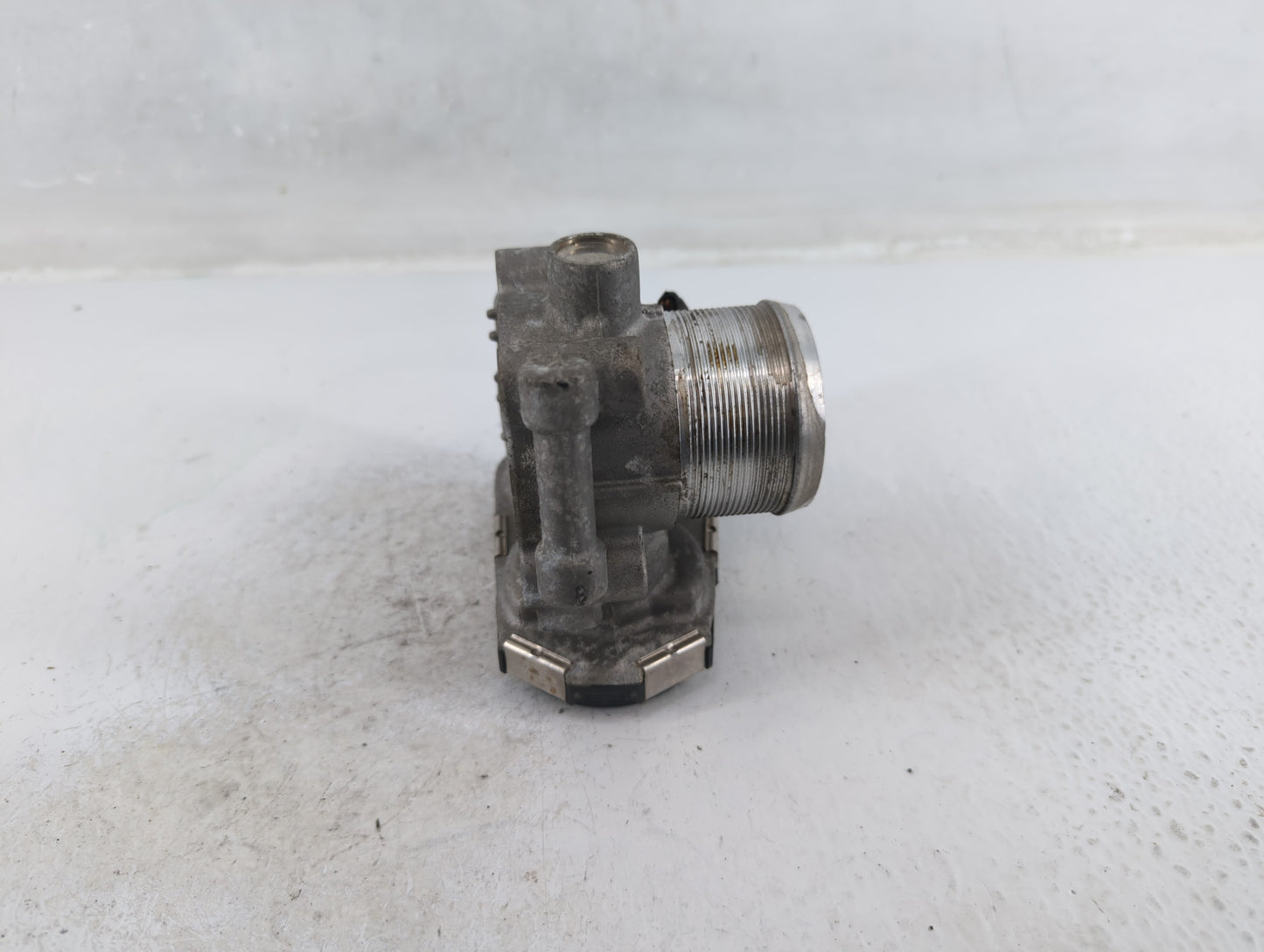 2013-2021 Buick Encore Throttle Body P/N:0 280 750 581 55581662 Fits Fits 2011 2012 2013 2014 2015 2016 2017 2018 2019 2020 