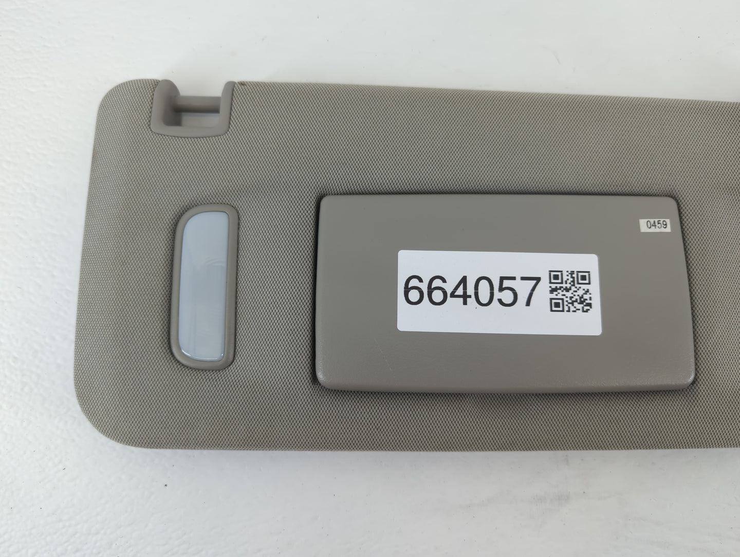 2013-2014 Buick Encore Sun Visor Shade Replacement Passenger Right Mirror Fits Fits 2013 2014 OEM Used Auto Parts - Oemuseda