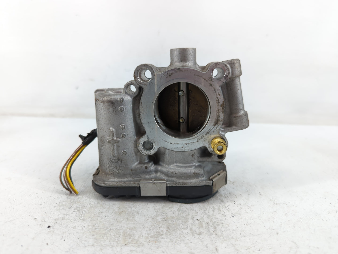 2013-2021 Buick Encore Throttle Body P/N:0 280 750 498 55 565 489 Fits Fits 2011 2012 2013 2014 2015 2016 2017 2018 2019 202