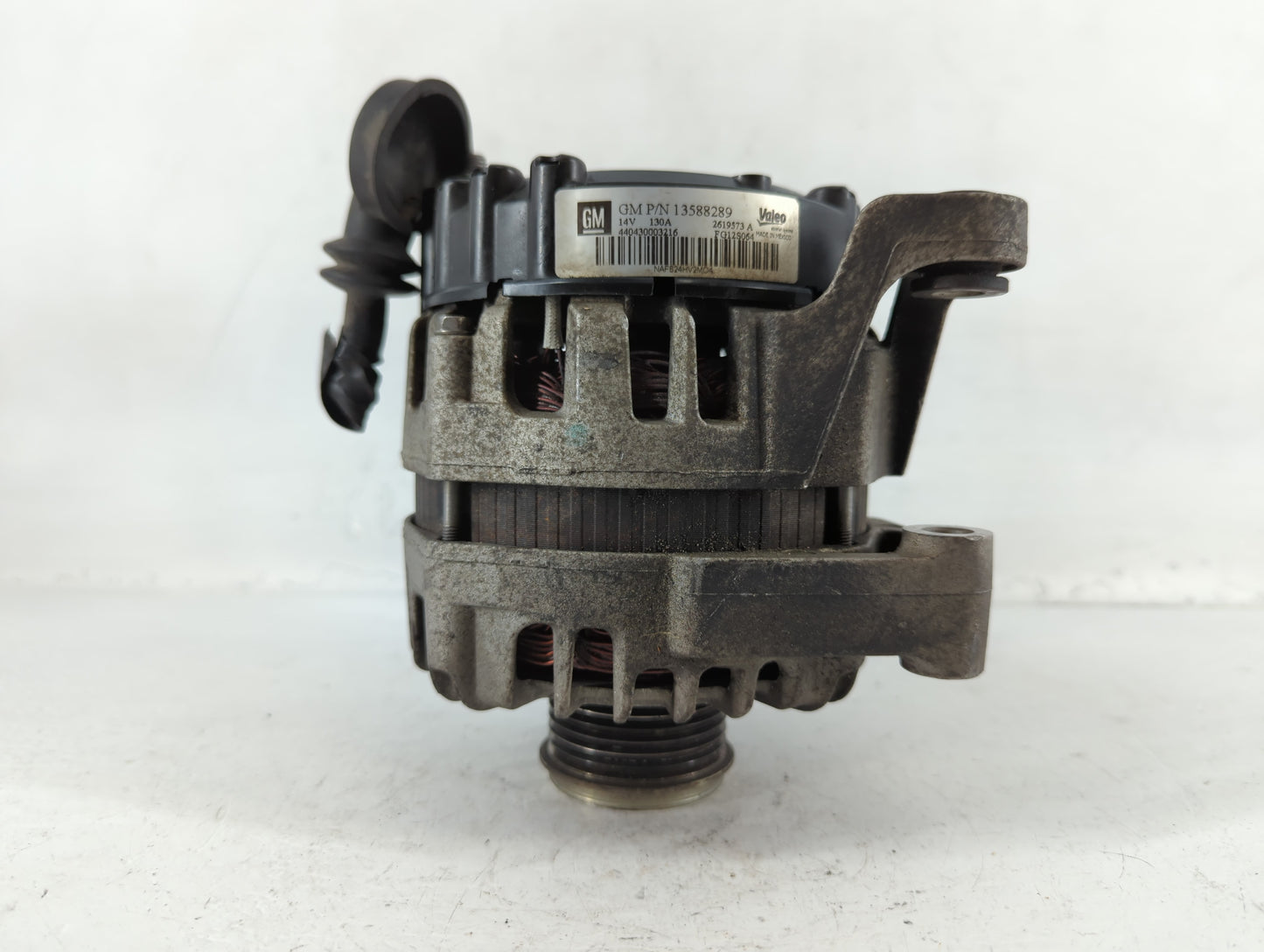 2013-2021 Buick Encore Alternator Replacement Generator Charging Assembly Engine OEM P/N:13588289 Fits OEM Used Auto Parts -