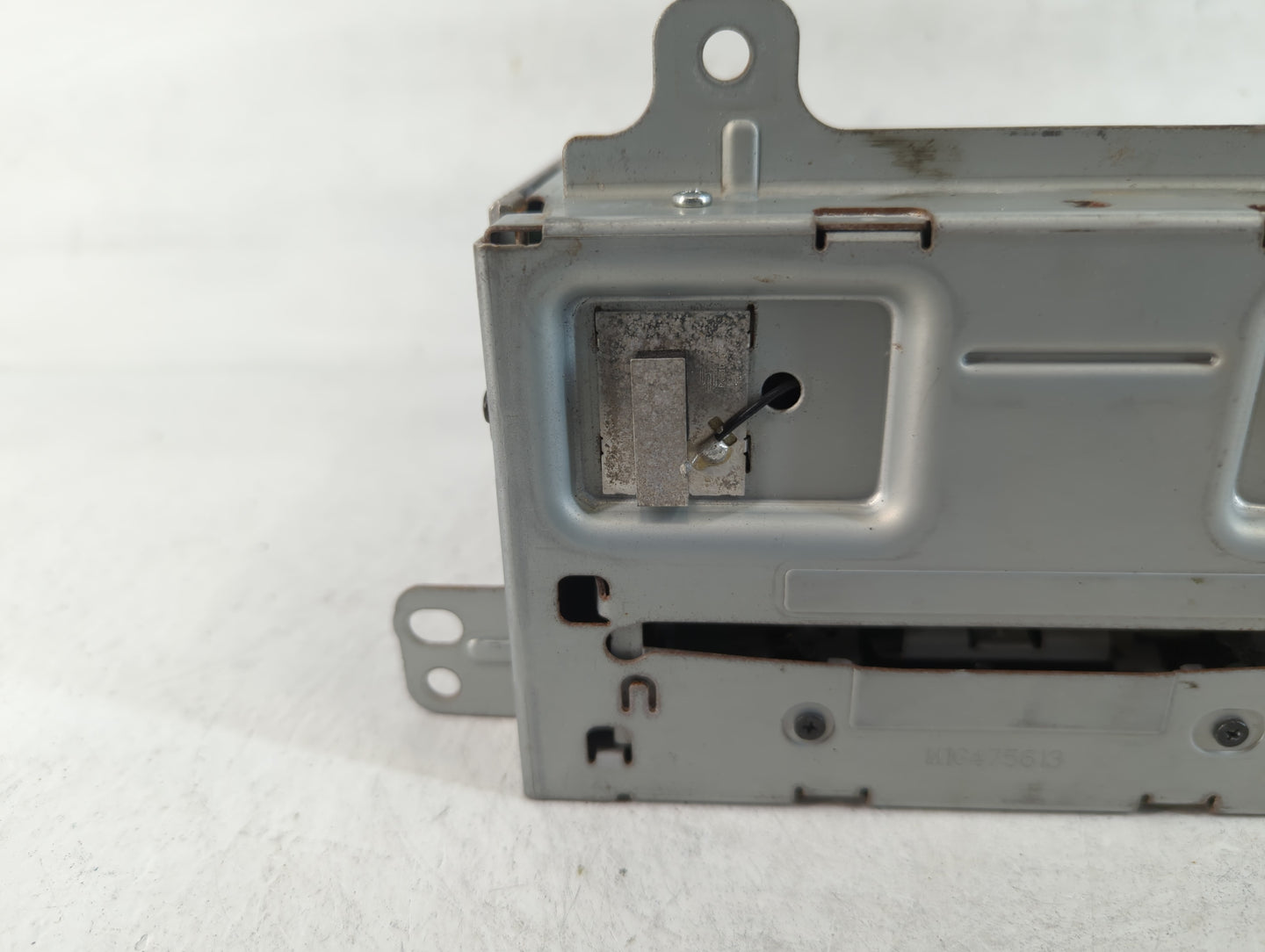 2013-2014 Buick Encore Am Fm Cd Player Radio Receiver - Oemusedautoparts1.com