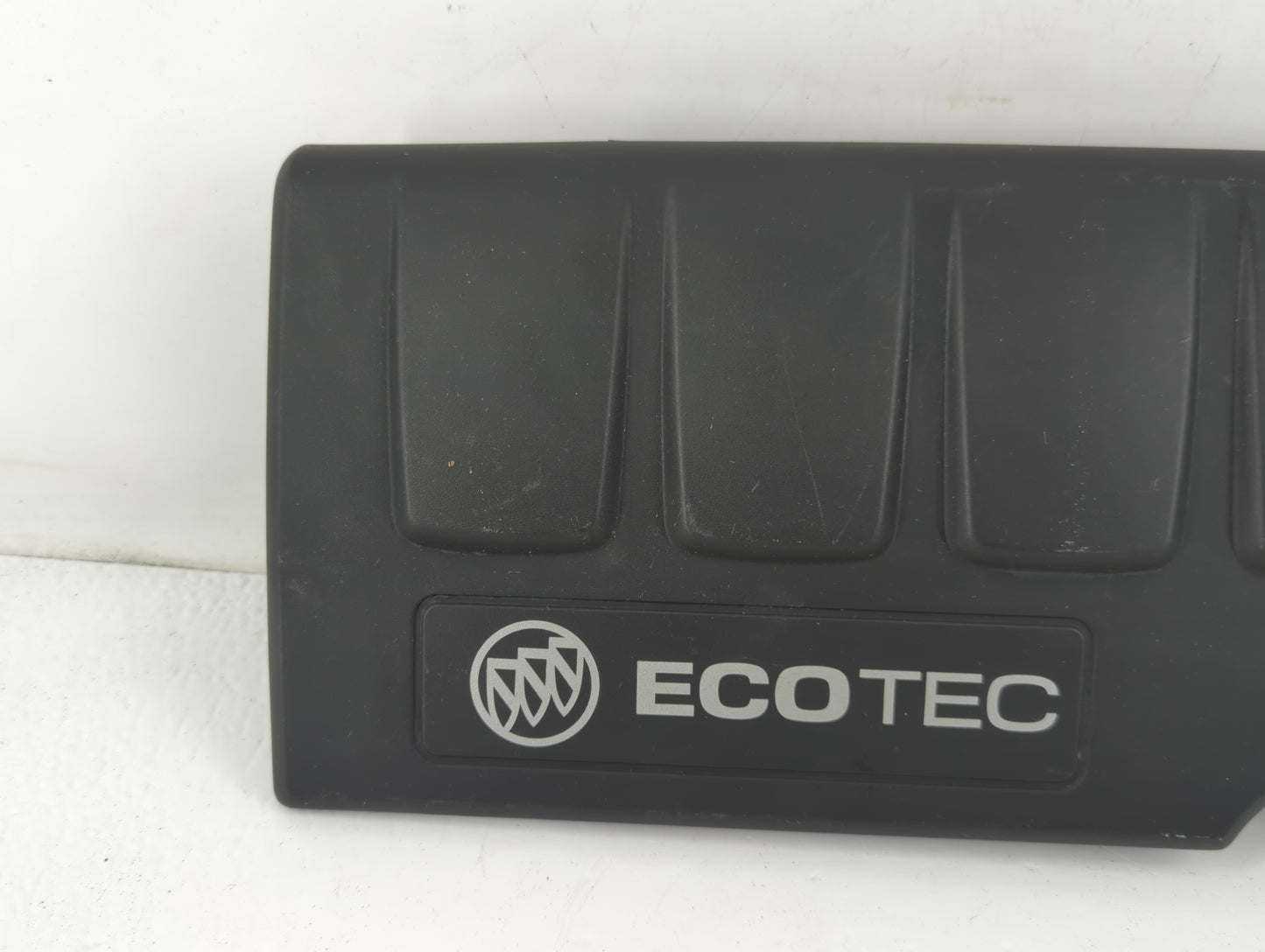 2014 Buick Encore Engine Cover - Oemusedautoparts1.com