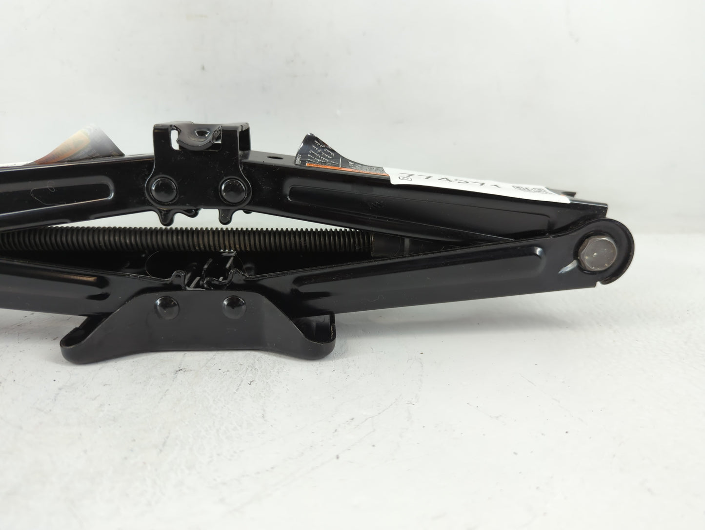 2014 Buick Encore Spare Scissor Car Jack - Oemusedautoparts1.com