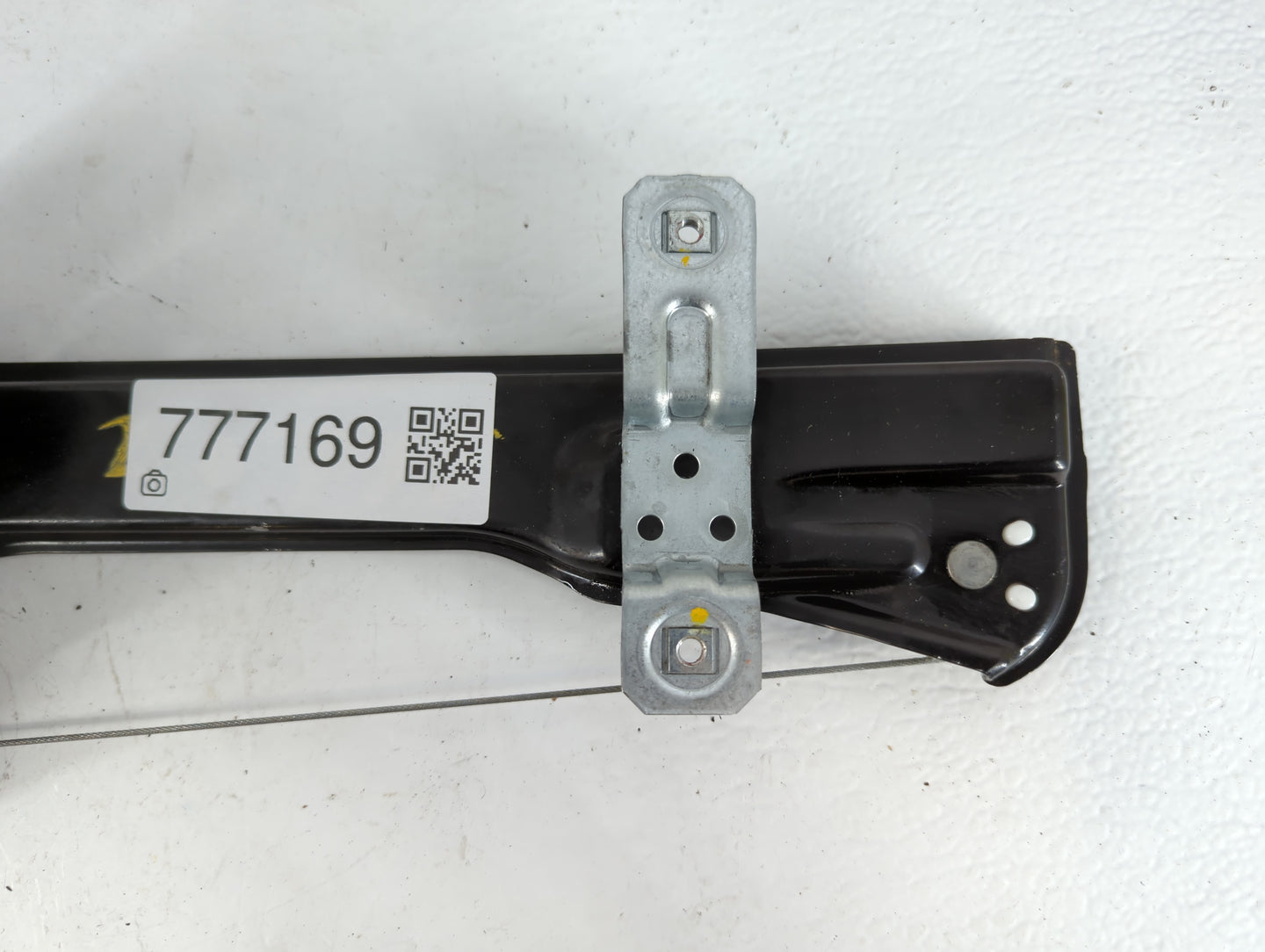 2013-2021 Buick Encore Passenger Front Right Power Window Motor - Oemusedautoparts1.com