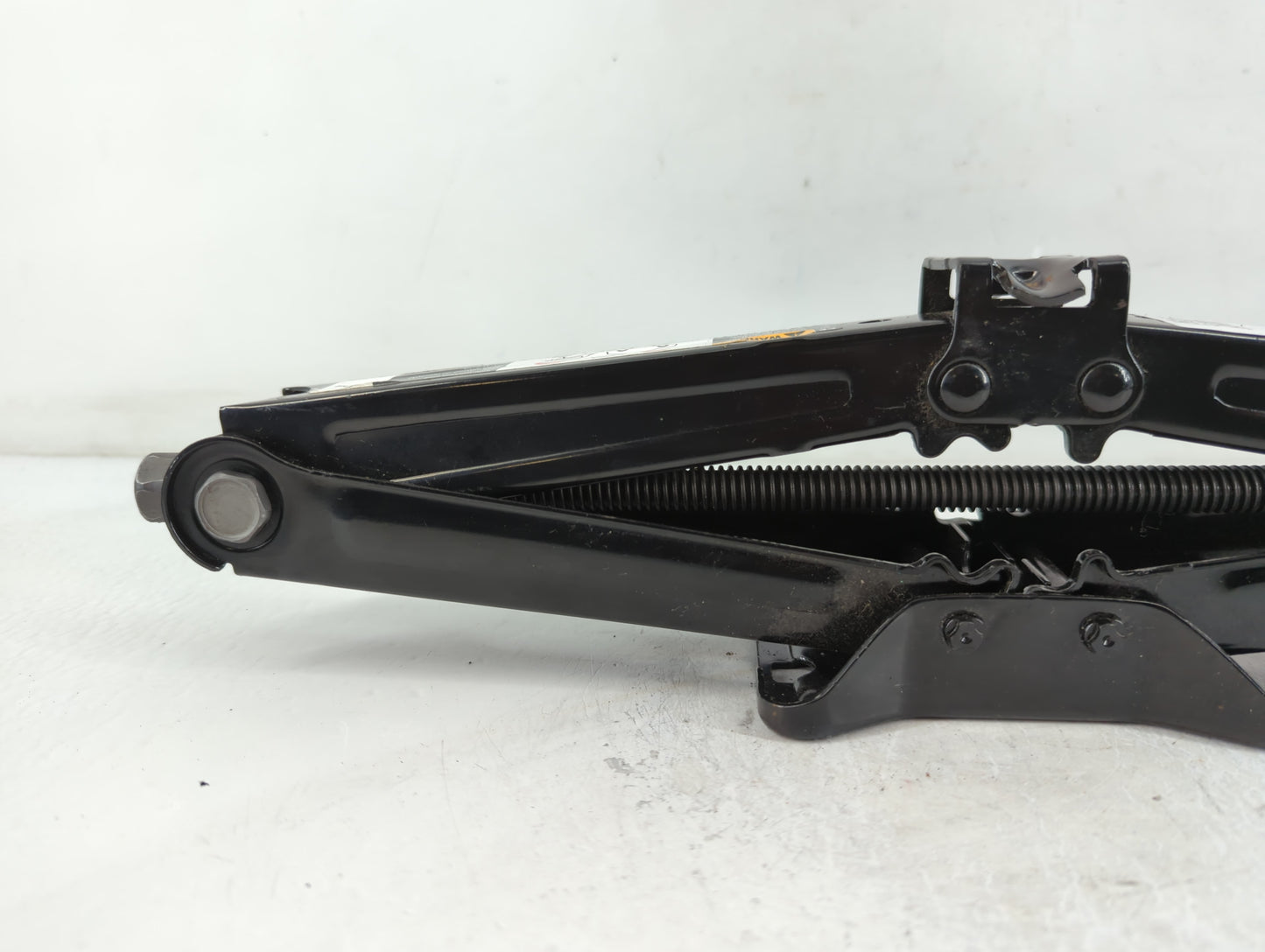 2014 Buick Encore Spare Scissor Car Jack - Oemusedautoparts1.com