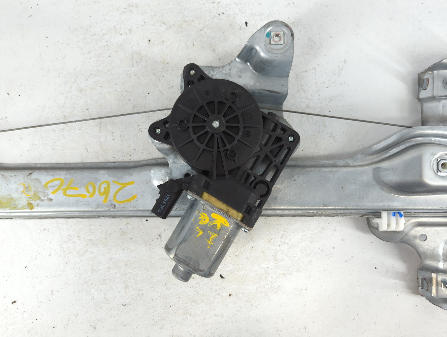 2013-2021 Buick Encore Used Window Regulator Right Passenger Rear - Oemusedautoparts1.com