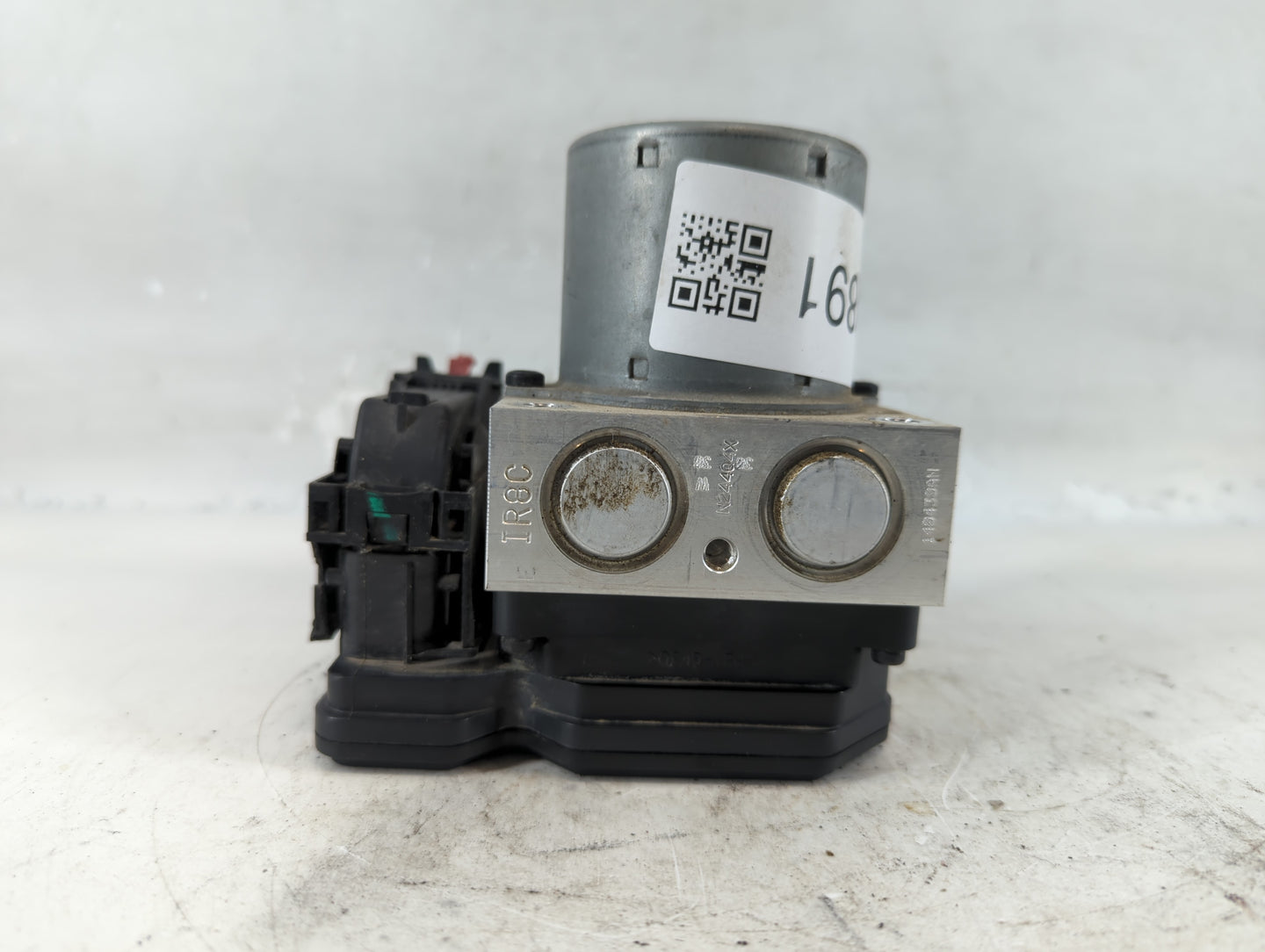2014 Buick Encore ABS Pump Control Module Replacement P/N:95367358 Fits Fits 2013 OEM Used Auto Parts - Oemusedautoparts1.co