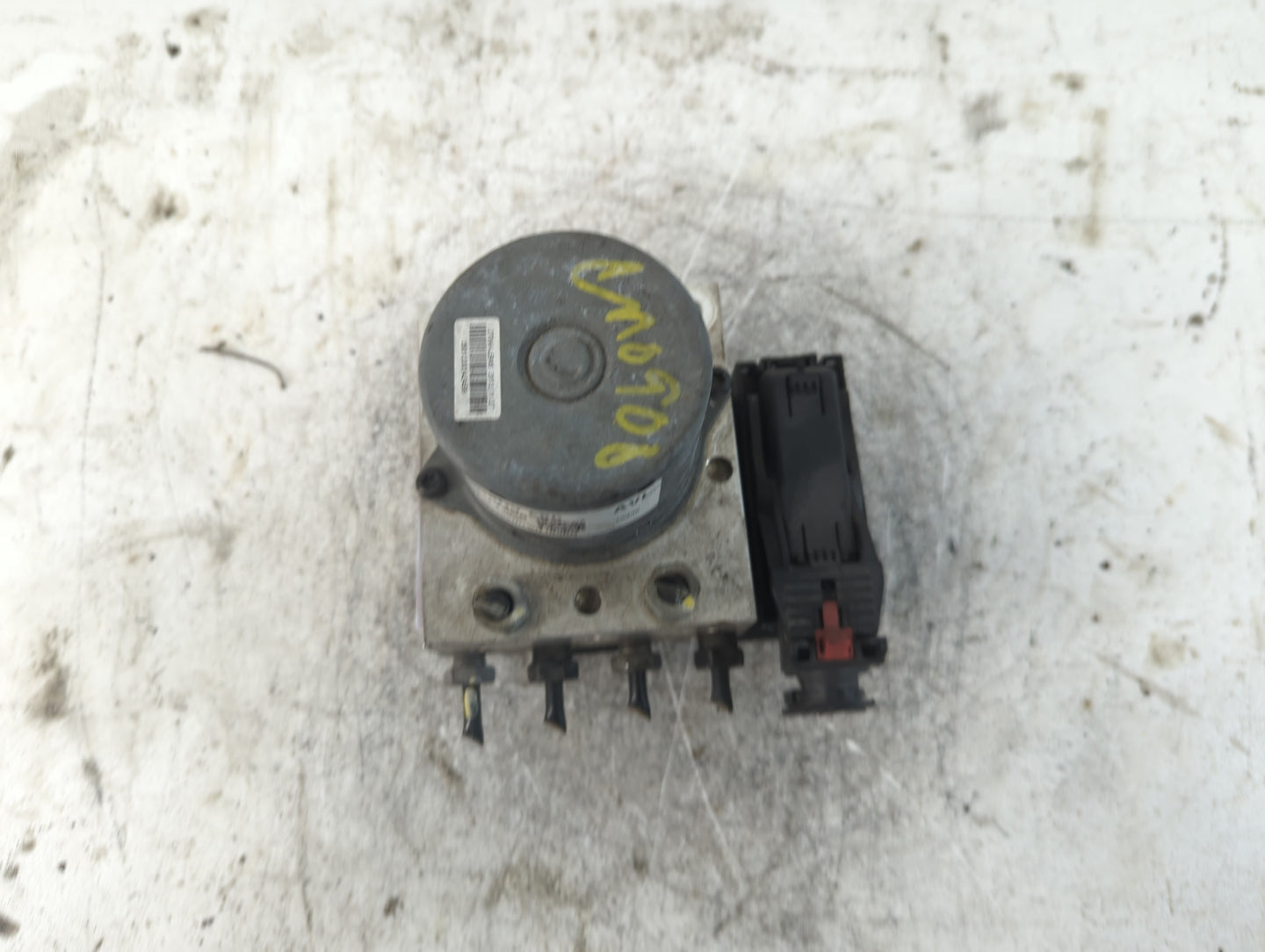 2014 Buick Encore ABS Pump Control Module Replacement P/N:95367358 Fits Fits 2013 OEM Used Auto Parts - Oemusedautoparts1.co