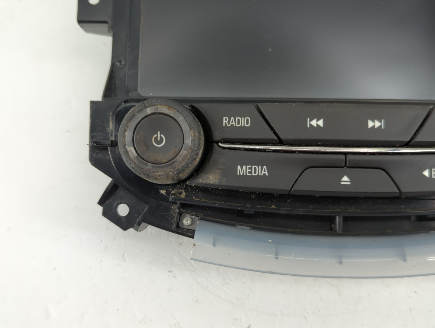 2014 Buick Lacrosse Radio AM FM Cd Player Receiver Replacement P/N:90802490 Fits OEM Used Auto Parts - Oemusedautoparts1.com