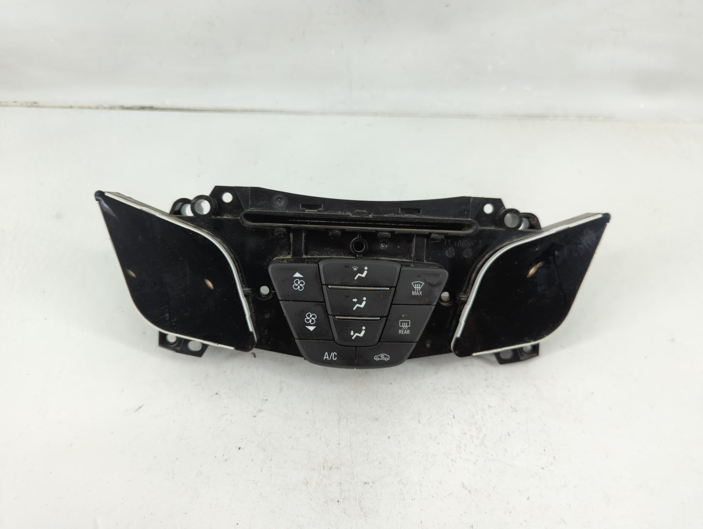 2014-2016 Buick Lacrosse Climate Control Module Temperature AC/Heater Replacement P/N:90802487 Fits Fits 2014 2015 2016 OEM 