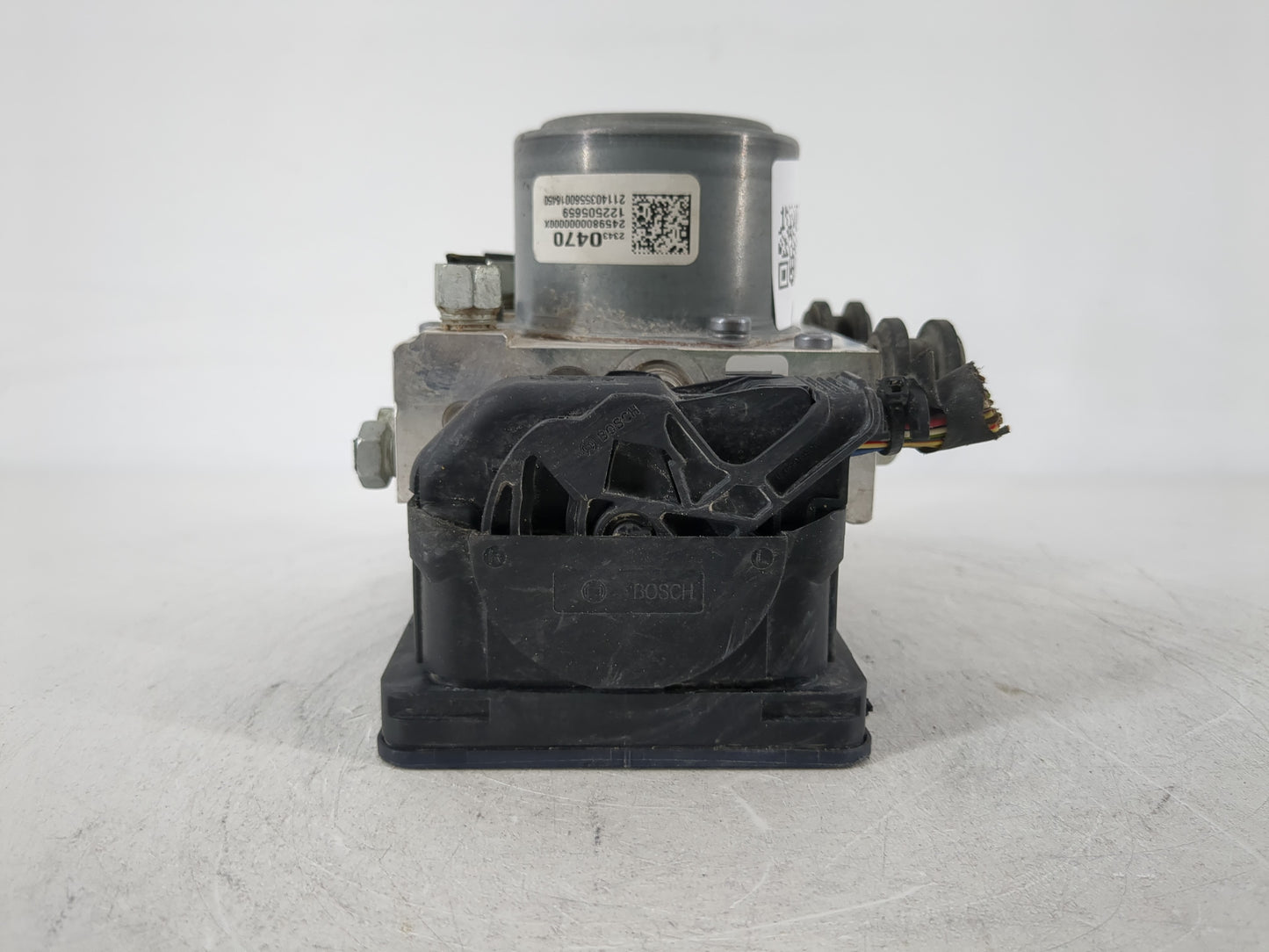 2014-2015 Buick Lacrosse ABS Pump Control Module Replacement P/N:23430470 Fits Fits 2014 2015 OEM Used Auto Parts - Oemuseda
