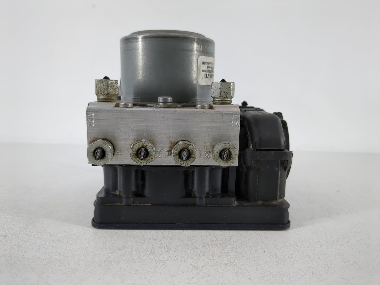 2014-2015 Buick Lacrosse ABS Pump Control Module Replacement P/N:23430470 Fits Fits 2014 2015 OEM Used Auto Parts - Oemuseda