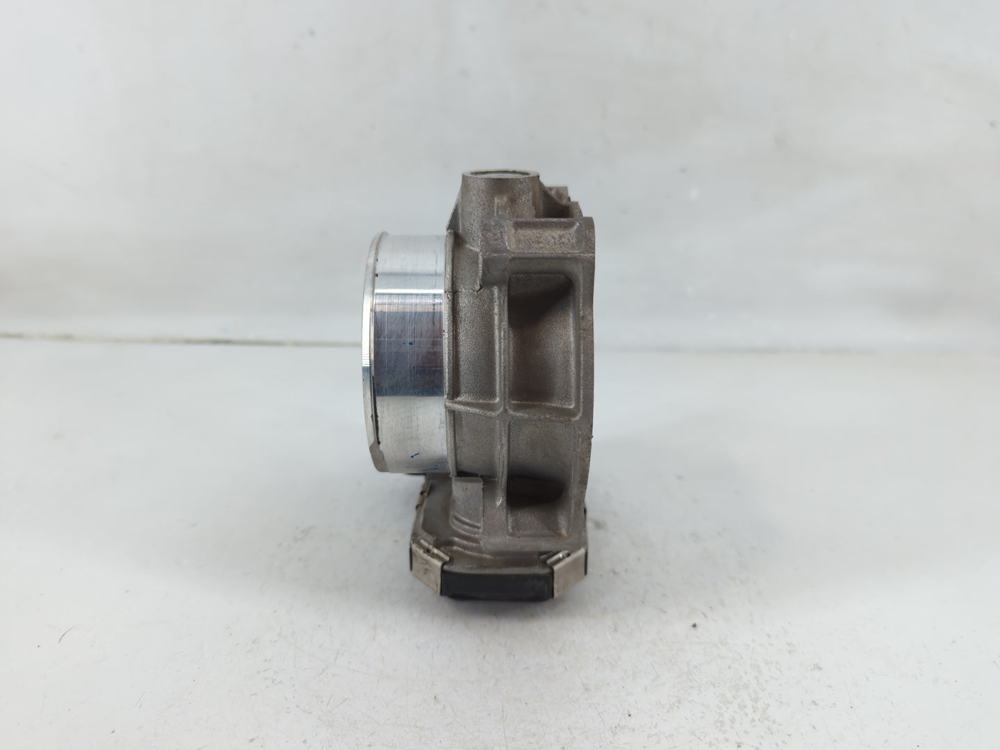 2012-2016 Buick Lacrosse Throttle Body P/N:12632172BA Fits Fits 2012 2013 2014 2015 2016 2017 2018 2019 2020 2021 2022 OEM U