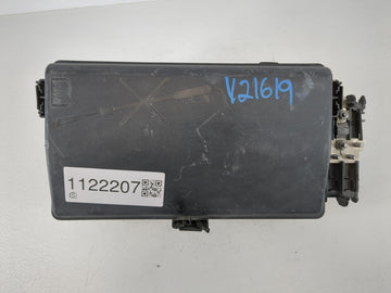 2014-2016 Buick Lacrosse Fusebox Fuse Box Panel Relay Module P/N:90767240 Fits Fits 2014 2015 2016 OEM Used Auto Parts - Oem